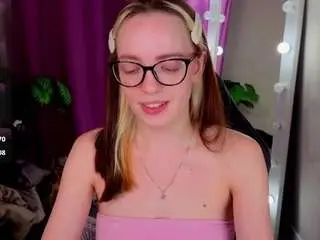 Camsoda Adult Video Chat of rocket-bunnyy