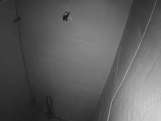 Camsoda Adult Webcams of voyeurcam-jb-shower-1