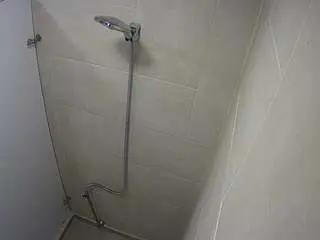 Camsoda Private Sex Chat of voyeurcam-jb-shower-1