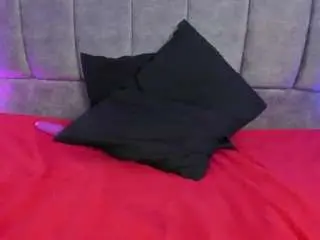 Camsoda Free Live Porn of yensy2614