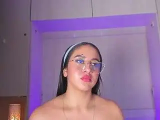 Camsoda Free Porn Cam of bellabroocks