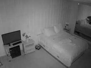 voyeurcam-casa-salsa-bedroom-5 from camsoda