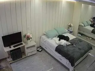 Camsoda Adult Video Chat of voyeurcam-casa-salsa-bedroom-5