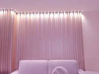 Camsoda Watch Live Sex Cams of arianadumont