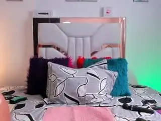 sara-mejia from camsoda