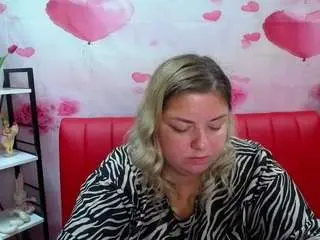 Camsoda Nude Webcam of adelinamaster