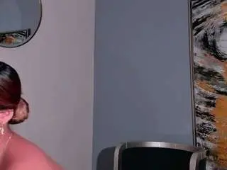 Camsoda Sex Chat of kyomivelvet