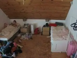 Camsoda Free Live Porn of voyeurcam-julmodels-whitebed-3