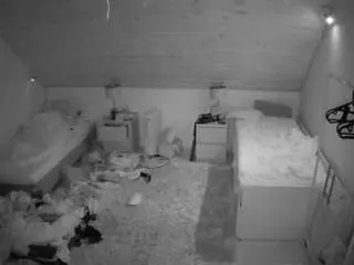 Camsoda Best live sex cam show of voyeurcam-julmodels-whitebed-3
