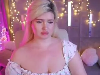 Camsoda Sex Cam of cocosecretss