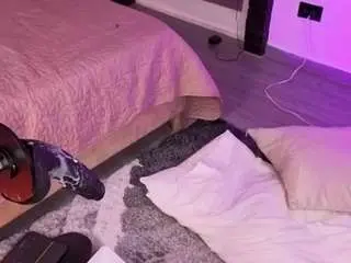 Camsoda Free Porn Cam of lunaangell