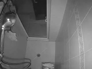 Camsoda Adult Webcam of voyeurcam-baileybase-shower