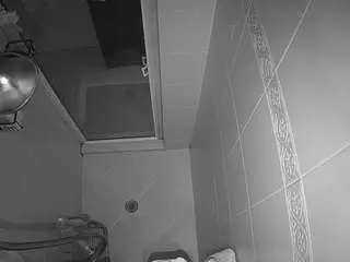 Camsoda Adult Webcam of voyeurcam-baileybase-shower