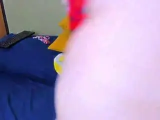 Camsoda Nude Webcam of emma-evaa