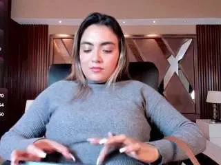 Camsoda Live Porn of isabellaa-joness
