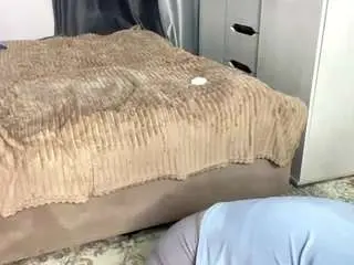 izolacoster from camsoda