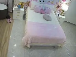 Camsoda Nude Webcam of voyeurcam-casa-salsa-bedroom-6