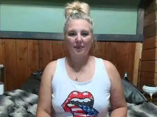Camsoda Free Live Porn of lisalovexxx