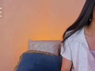 Camsoda Live Sex Cam of luisah-at-home