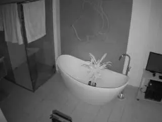 Camsoda Adult Video Chat of voyeurcam-casa-salsa-bathroom-5