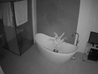 Camsoda Live Sex of voyeurcam-casa-salsa-bathroom-5