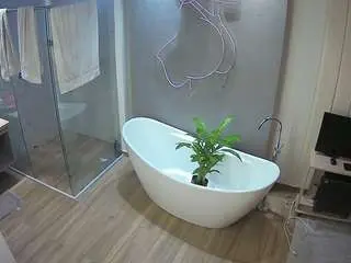 Camsoda Adult Video Chat of voyeurcam-casa-salsa-bathroom-5