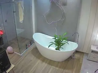 Camsoda Private Sex Chat of voyeurcam-casa-salsa-bathroom-5