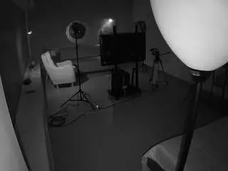 Camsoda Adult Video Chat of voyeurcam-jb-room-1