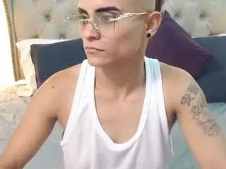 Camsoda Private Sex Chat of liiamthompson