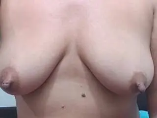Camsoda Best Webcam of tamara-yorrkk