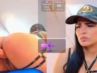 isis-car0lina from camsoda