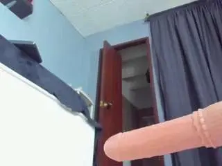 Camsoda Sex Chat of coco-kiiss