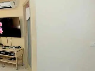 Camsoda Live Sex Cam of evelyne-xx
