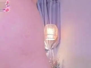Camsoda Nude Webcam of renataleclaiir
