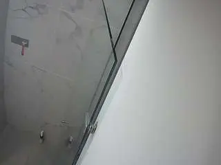 Camsoda Private Sex Chat of voyeurcam-casa-salsa-bathroom-7