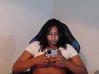 Camsoda Watch Live Sex Cams of yohatinelly