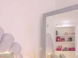 Camsoda Free Live Porn of emmaconti2