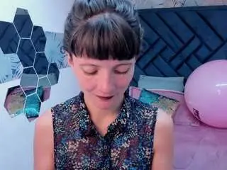 Camsoda Watch Live Sex Cams of valery-more