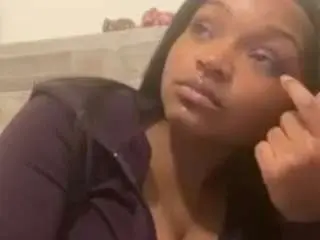 prettygirl24xfactor from camsoda