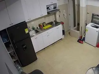 Camsoda Nude Webcam of voyeurcam-jb-kitchen-1