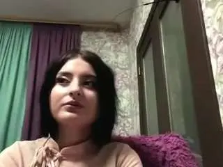 Camsoda Sex Cam of yvonneberkovitz