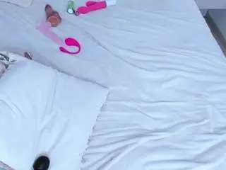 mini-rony from camsoda