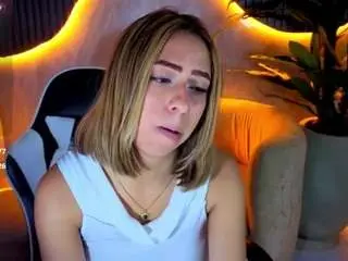Camsoda Watch Live Sex Cams of tamara-tp