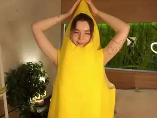 Camsoda Nude Webcam of catricekniffin