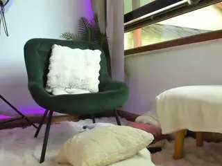 Camsoda Live Porn of awesome-jolie