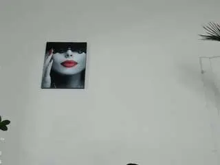 littlesunny2u from camsoda