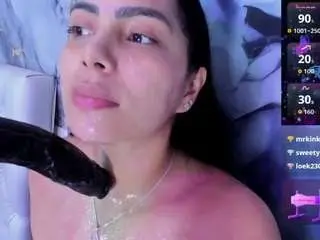 Camsoda Adult Webcam of evelinn-belen