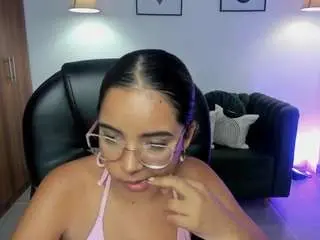 Camsoda Watch Live Sex Cams of alana-martiins