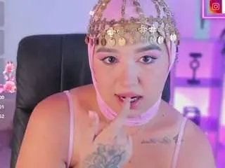 Camsoda Nude Webcam of kithana-jazmin