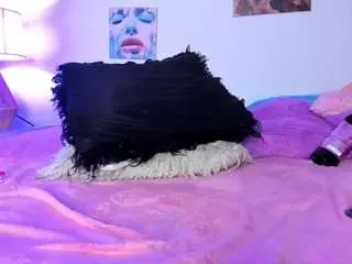 Camsoda Adult Webcams of hailey-hadid